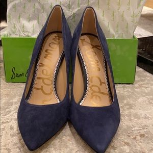 BRAND NEW Sam Edelman Navy Pumps